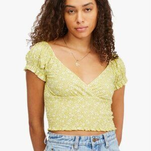 Billabong floral short bubble sleeve smocked spring air crop top